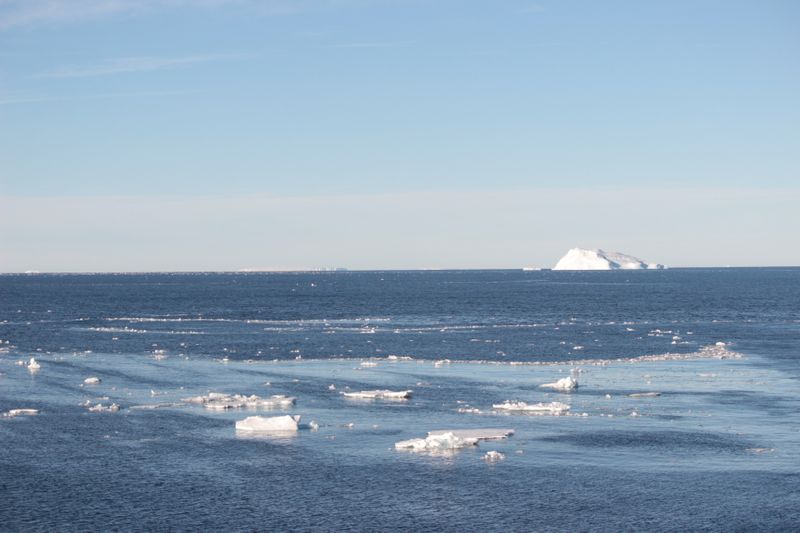 南極航海 吠える40度 狂う50度 絶叫する60度 Alis