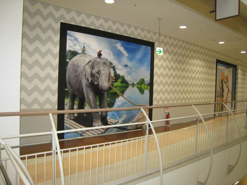 イオンモール名古屋みなと店が美術館になっていた件 Alis