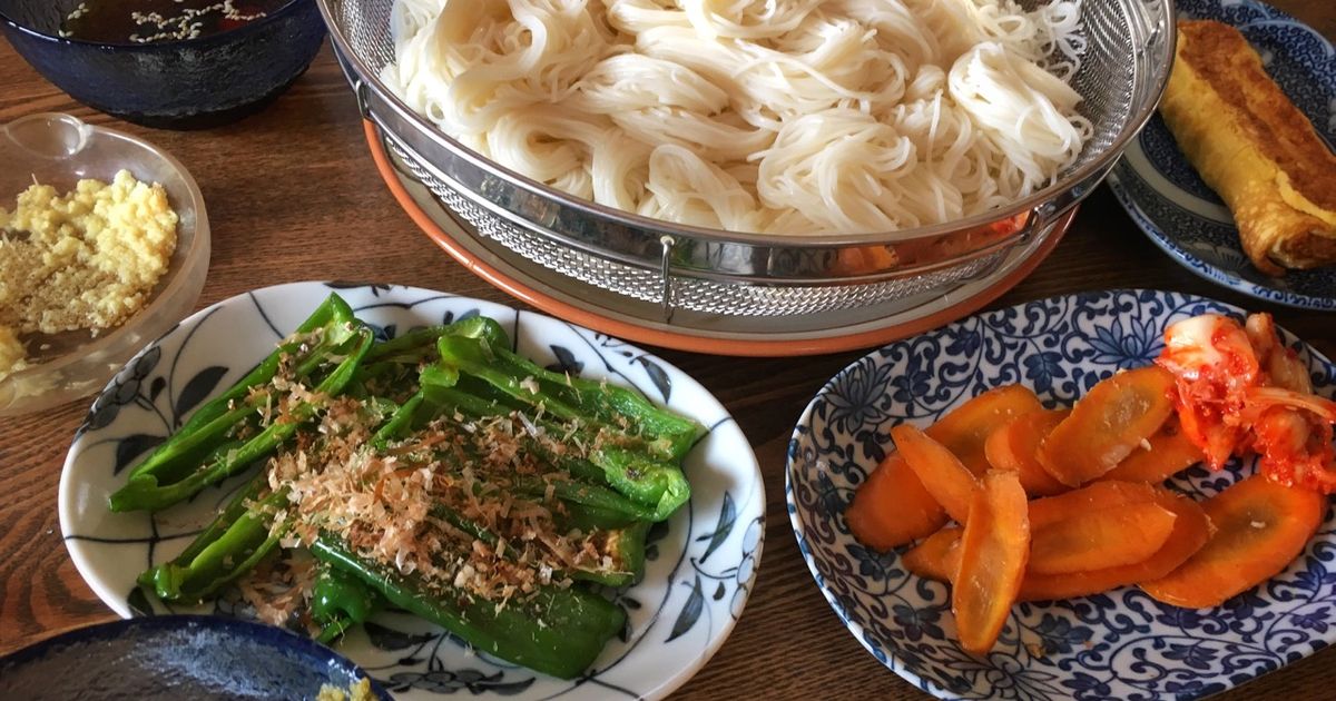 家では手軽に食べる湯豆腐ですが、外で頂くと何故か高級料理。南禅寺と言えば、「順正」の湯豆腐会席。 絶対に美味しい